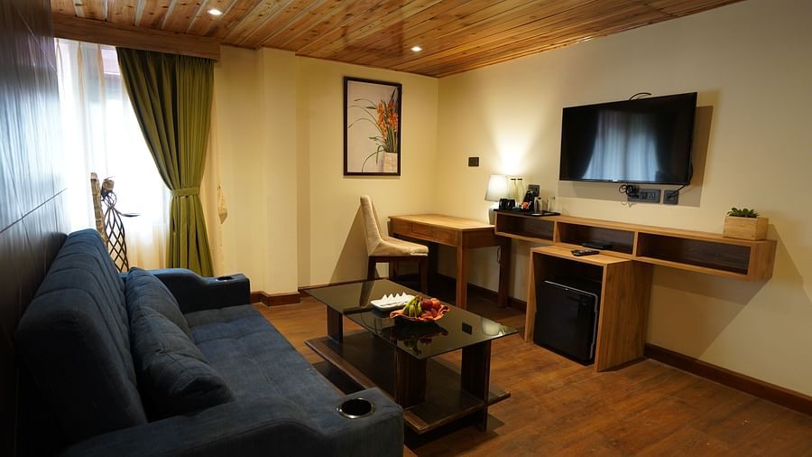 picture of seating arrangement in room 