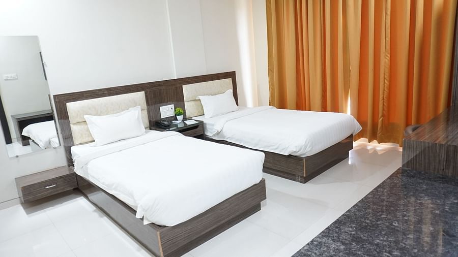 alt-text Pent House 4