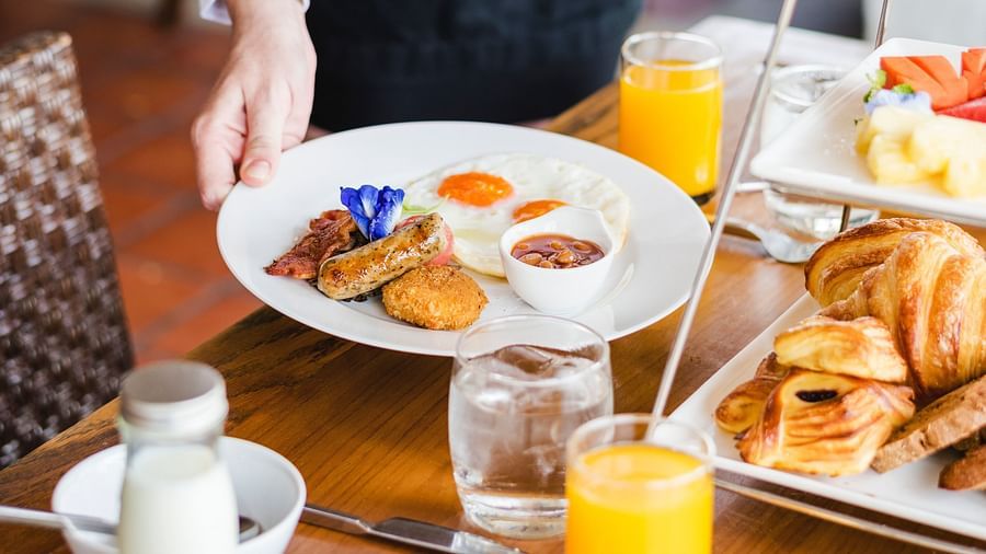 beverage-breakfast-brunch-1385748