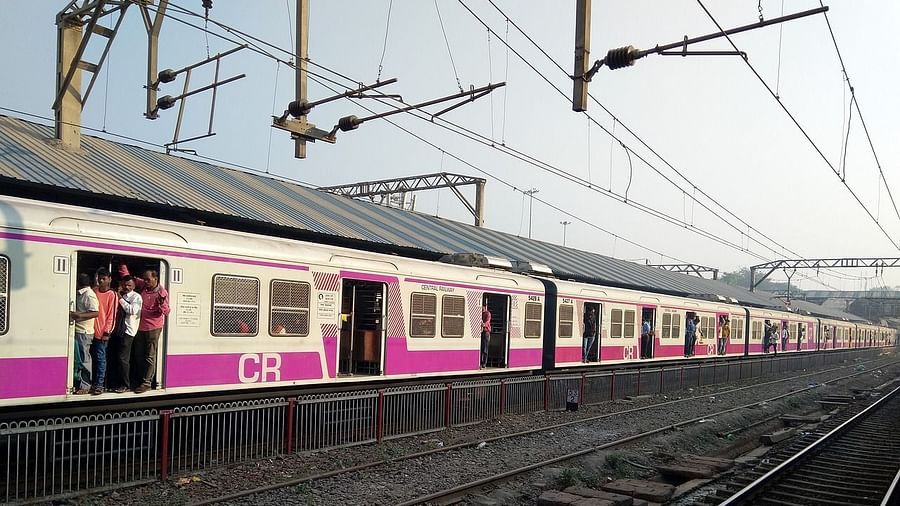 An image of a train on a railway track at one of the Kalyan railway station