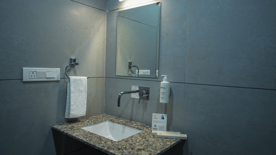 corporate-room-washroom