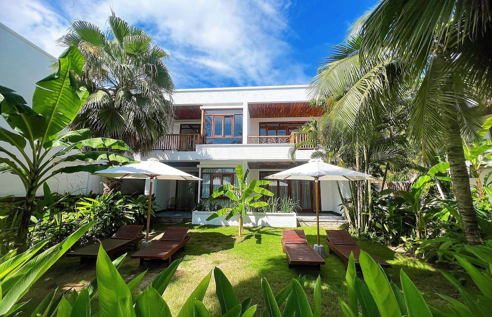 A facade image of a building - Alibu Resort Nha Thrang