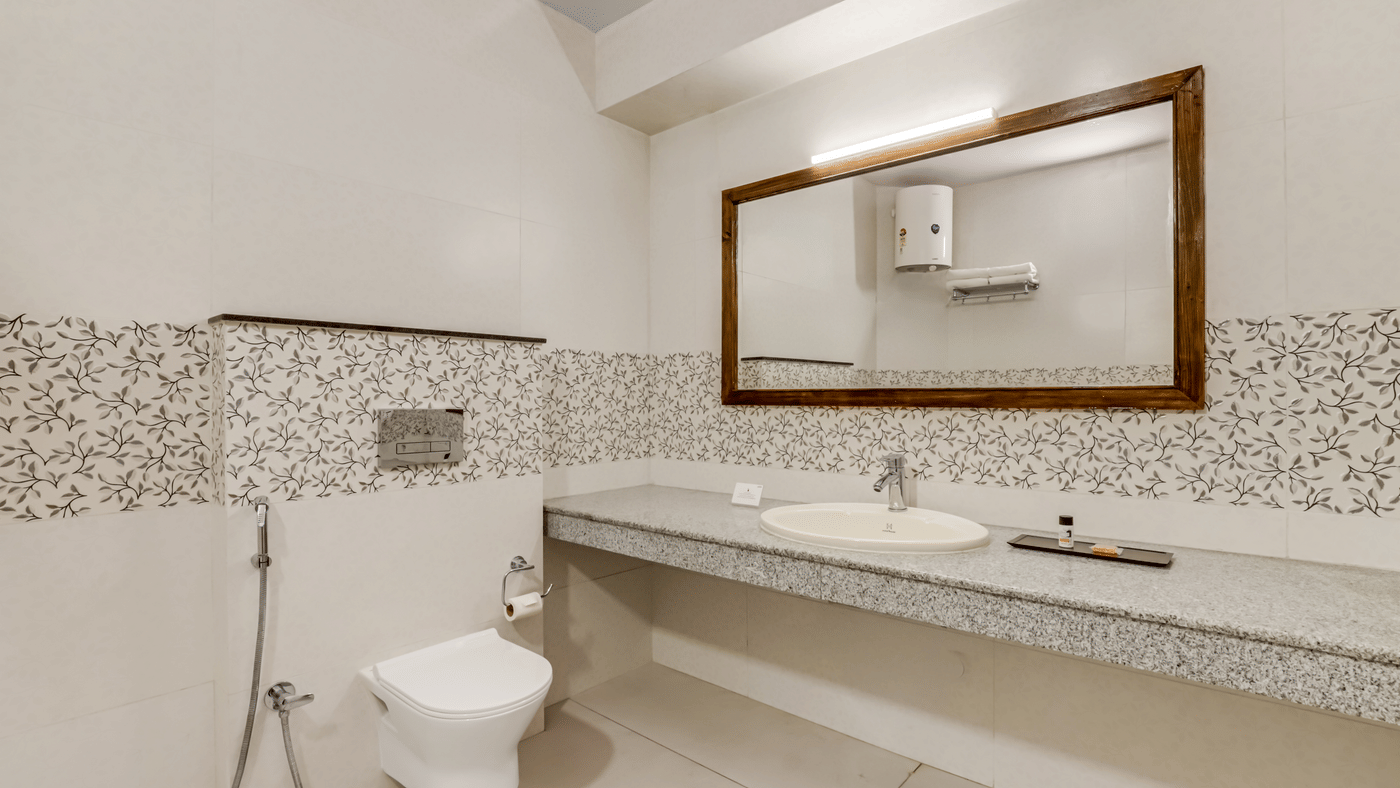 PREMIUM ROOM WASHROOM