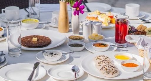 Outdoor Dining - The Claridges Nabha Residence, Mussoorie