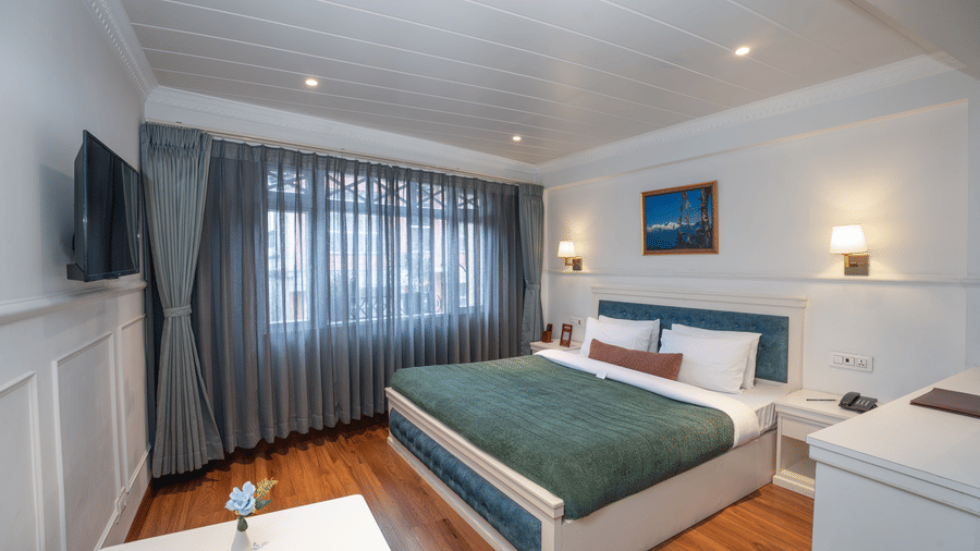 Premium View Room