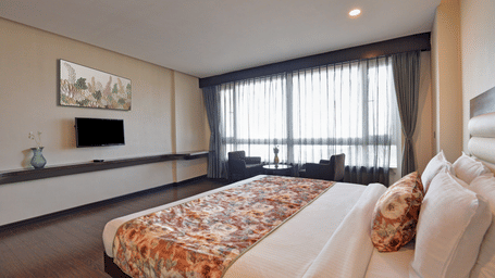 Junior suite view room