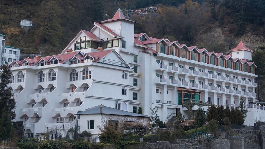 Facade of a big building - Mastiff Grand, Mnalai