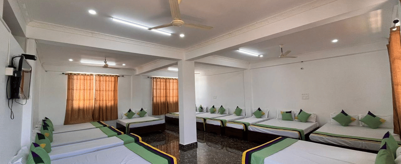 WhatsApp Image 2025-04-09 at 13.55.32 e5c3bbe6 (1)