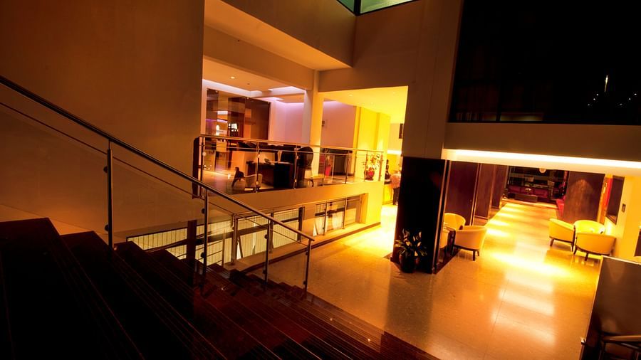 Angle view of lounge