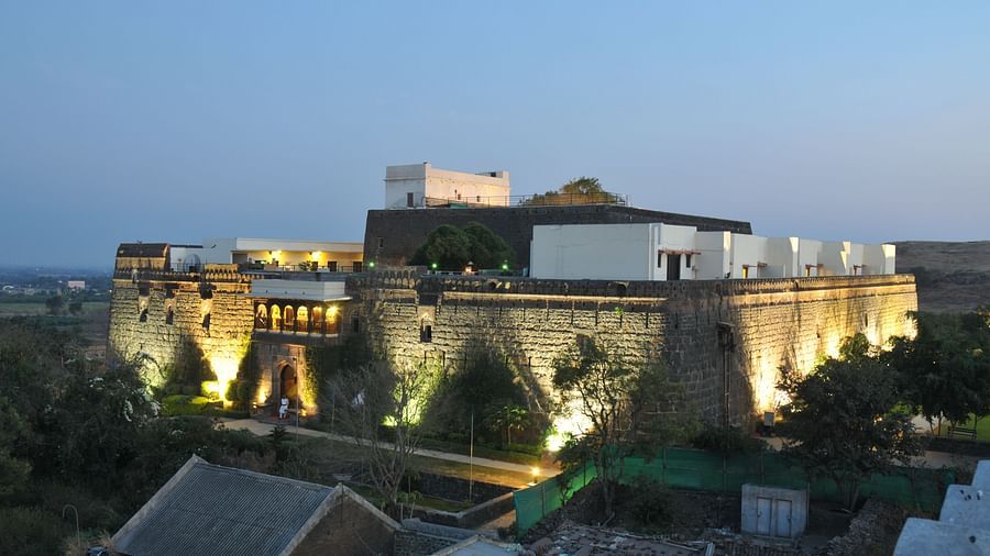 exterior of fort jadhavgadh, our heritage resort hotel in pune 