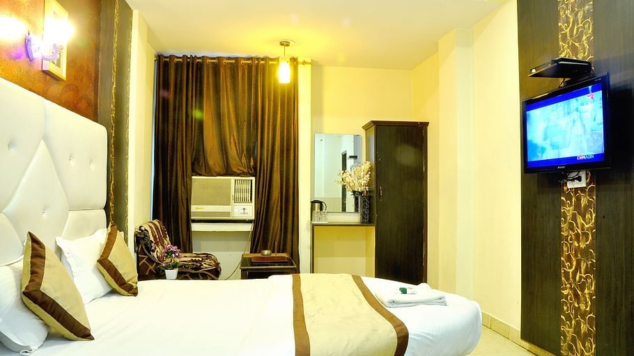 Hotel Delhi Continental, Paharganj, Delhi New Delhi DSC 0296
