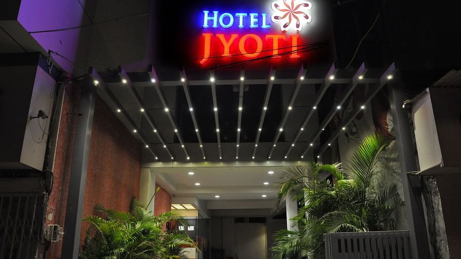 Exterior Hotel Jyoti - Rajkot Gujrat 4