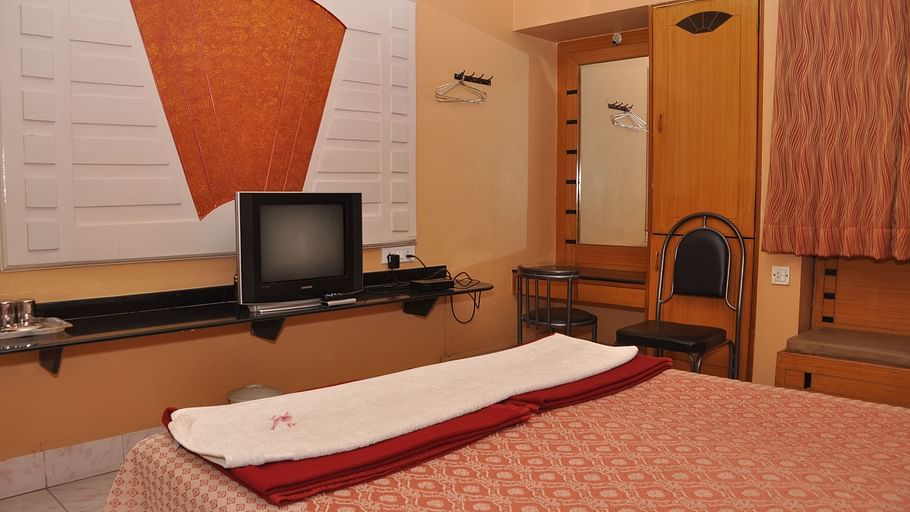 Rooms at Hotel Suraj 2