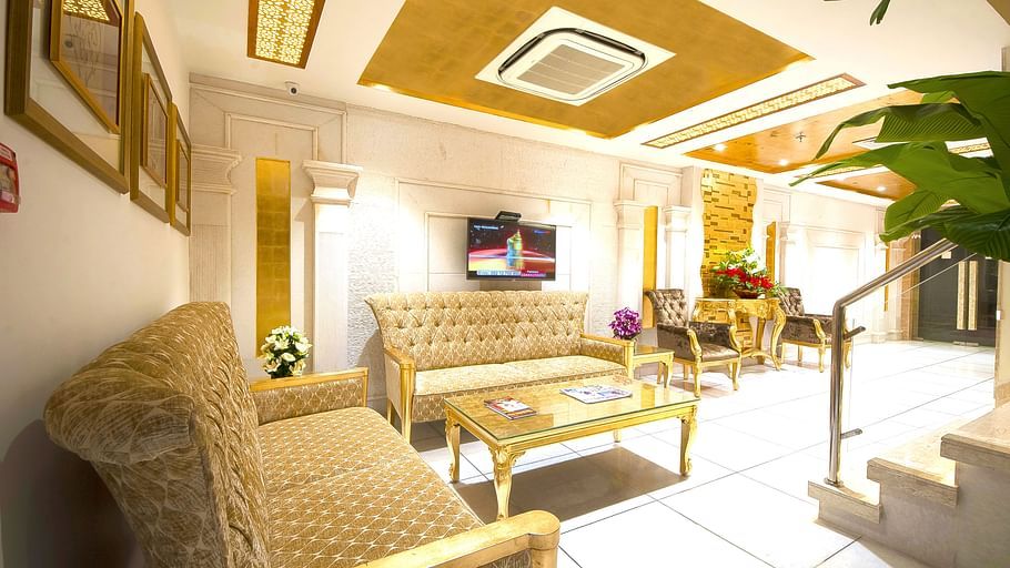 Hotel Swaran Palace, Karol Bagh, New Delhi New Delhi reception lobby 2 Hotel Swaran Palace Karol Bagh New Delhi