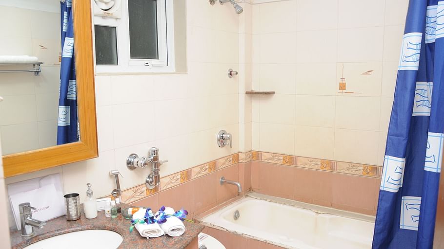 Maple Suites Serviced Apartments, Bangalore Bangalore Washroom 1 Maple Suites Serviced Apartments Bangalore