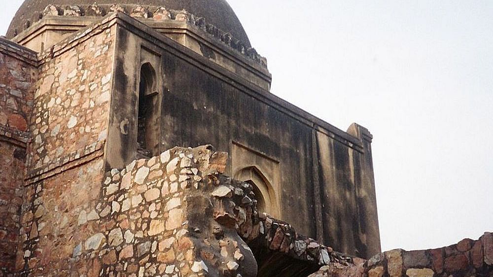 Siri Fort