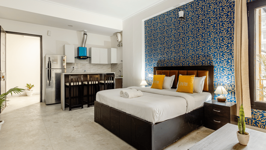 Side view of the room at Lime Tree