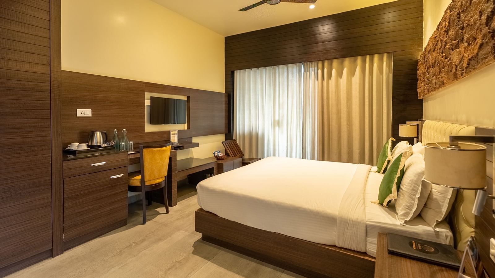 Premium Suite Pool View Rooms  (3)