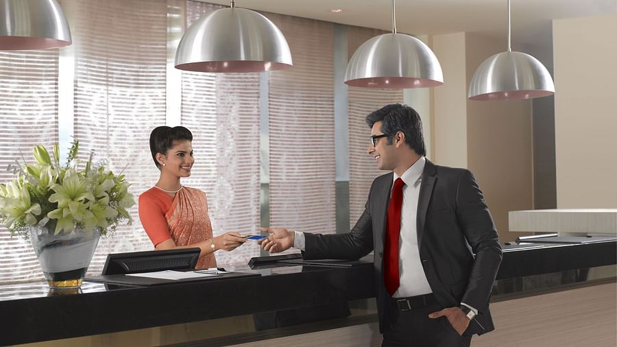 check-in check-out golden sarovar hotel in amritsar