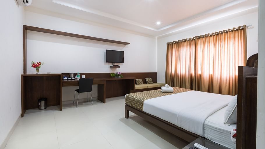 The Sanctum Suites, Bangalore Bangalore Premium King Room 1 The Sanctum Suites Bangalore