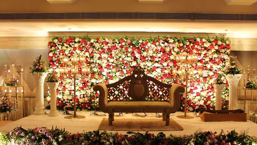 Sunset Hall 5 The Piccadily Lucknow