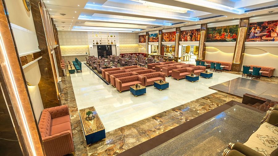 Seating arrangement in a banquet hall - Emerald Hall