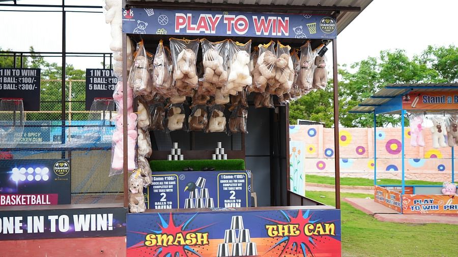 Another box where several teddy bears are hanged which can be won by playing games | Diamond Parks, Pune