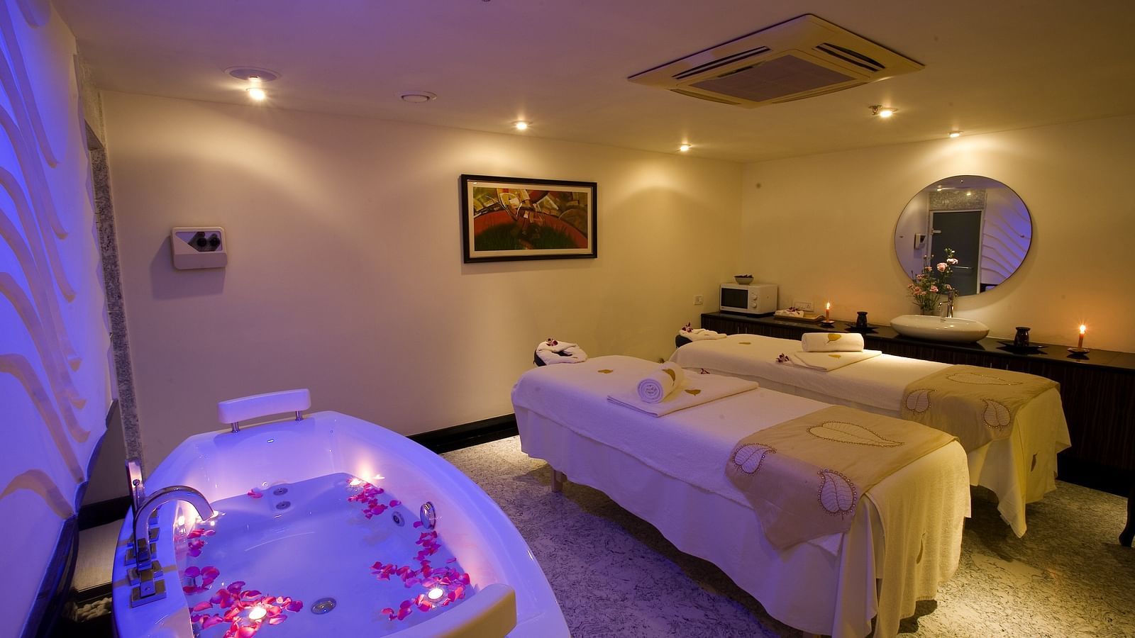  Spa room with washtub at Grand Chennai By GRT Hotels.