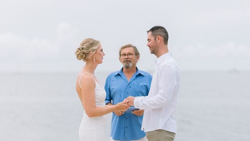 A8839C19-C808-418D-B73F-CD3FCC1184C5