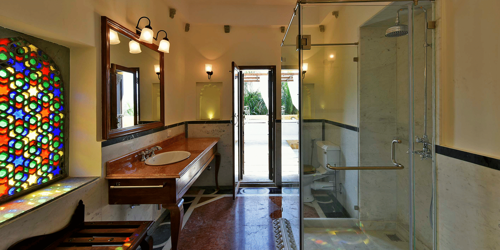 gogunda-palace-rooms-raj-tilak-suite-25