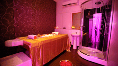 the massage bed at the spa in Chennai at Raj Park Hotel, Chennai