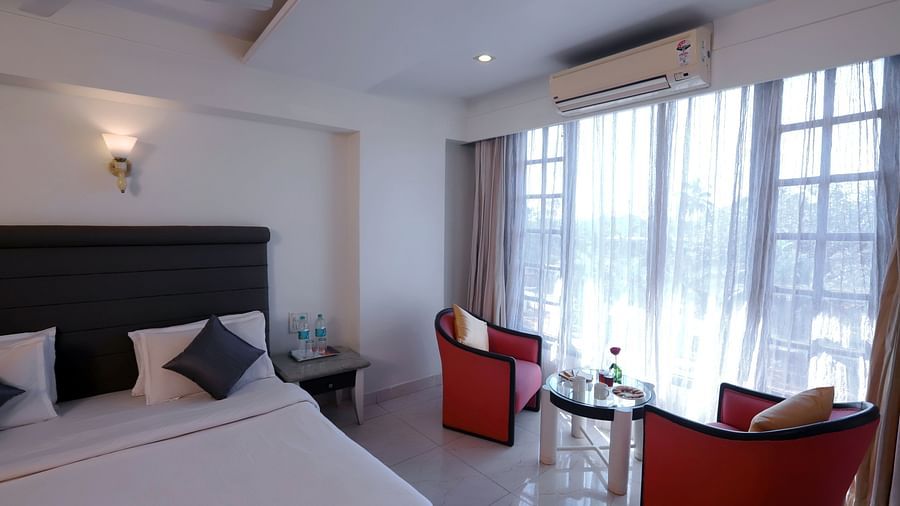 Superior King Room