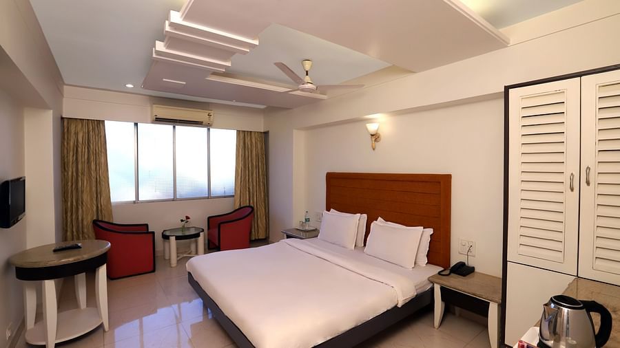 19 Standard Room