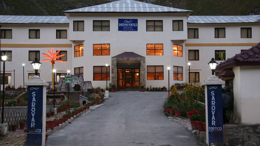 Facade Sarovar Portico Badrinath 12