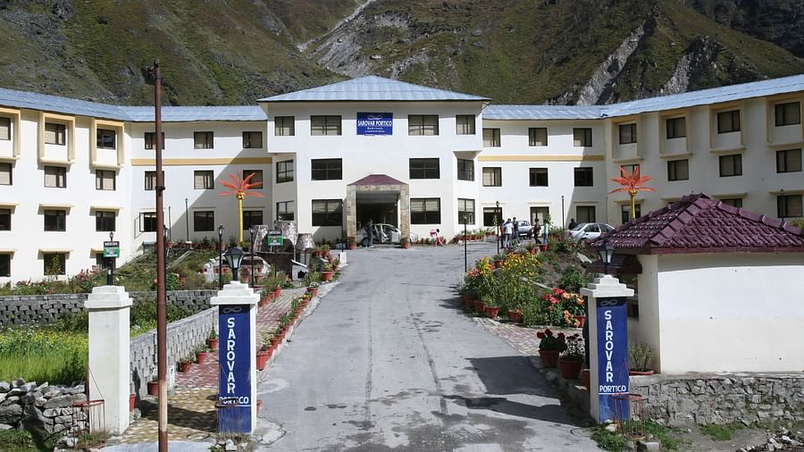 Facade Sarovar Portico Badrinath 16