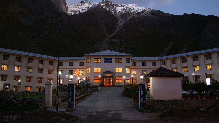 Facade Sarovar Portico Badrinath 17