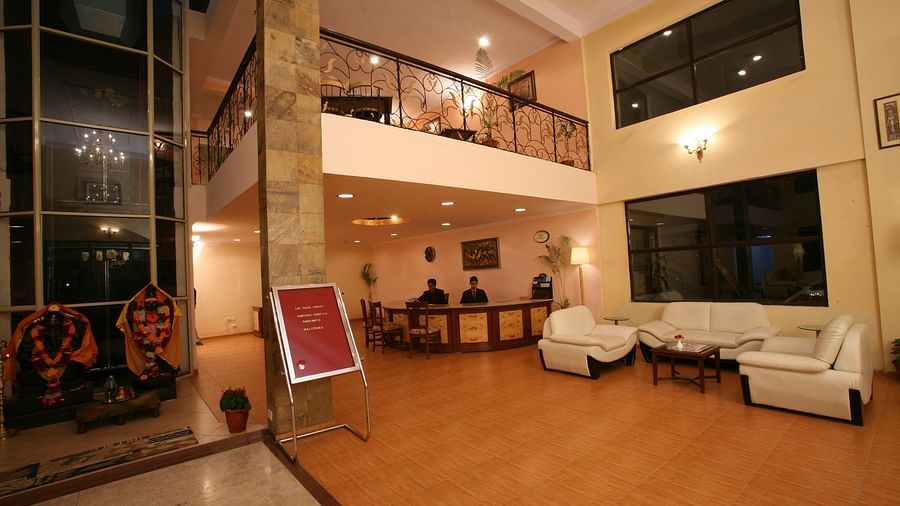 Lobby Sarovar Potico Badrinath 1
