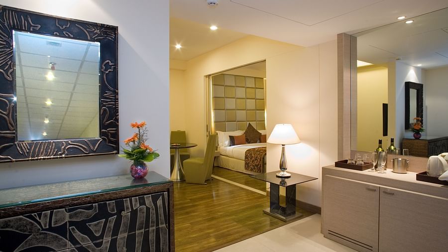 Rooms in Kolkata 0125