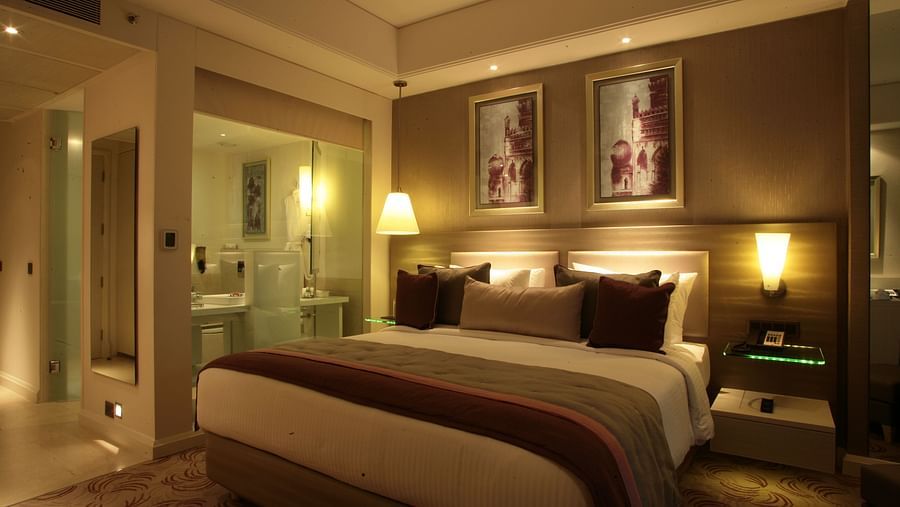 Business Class Rooms Radisson Hyderabad Hitech City Hyderabad 3