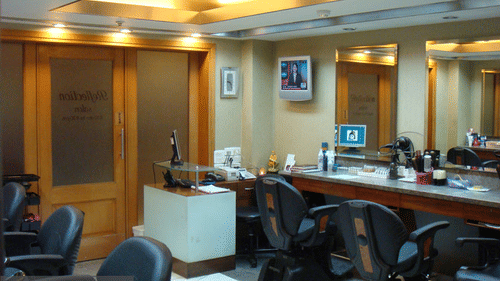 Salon at Hotel Ramada Plaza Palm Grove Juhu Beach Mumbai