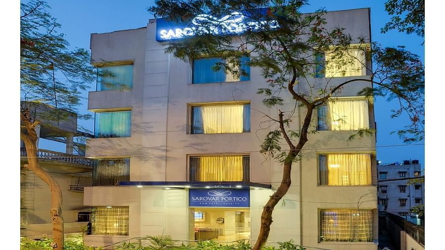 Facade at Hotel Sarovar Portico Naraina New Delhi