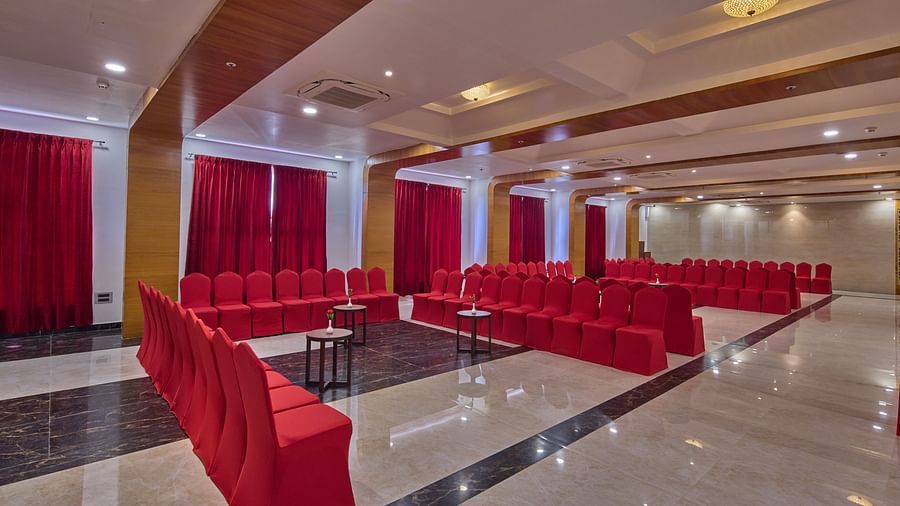indoor sitting space at the banquet hall - Golden Tulip, Tirupati 3