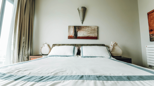 pexels-naim-benjelloun-2029698