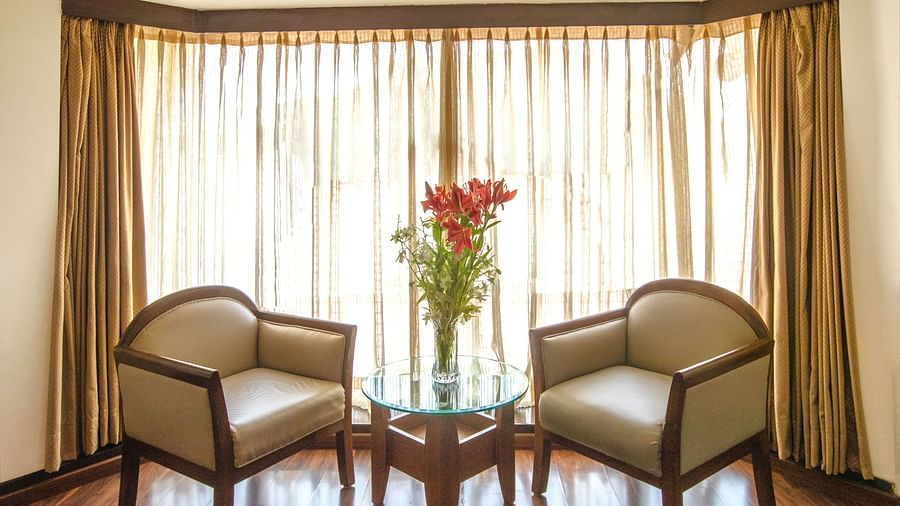Executive Room Living Area 