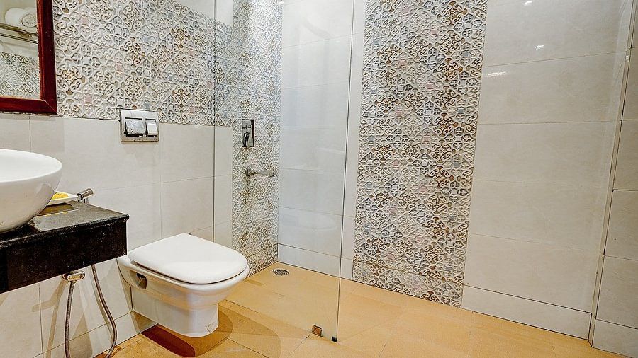 Stylishly designed interior washroom in the Deluxe Room at Silver Sand Village Resort, Havelock