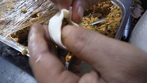 momos-4