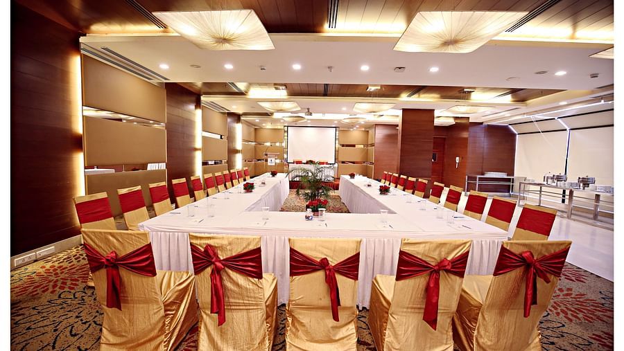 u-shaped sitting arrangement at Vasundhara banquet hall in Vizag