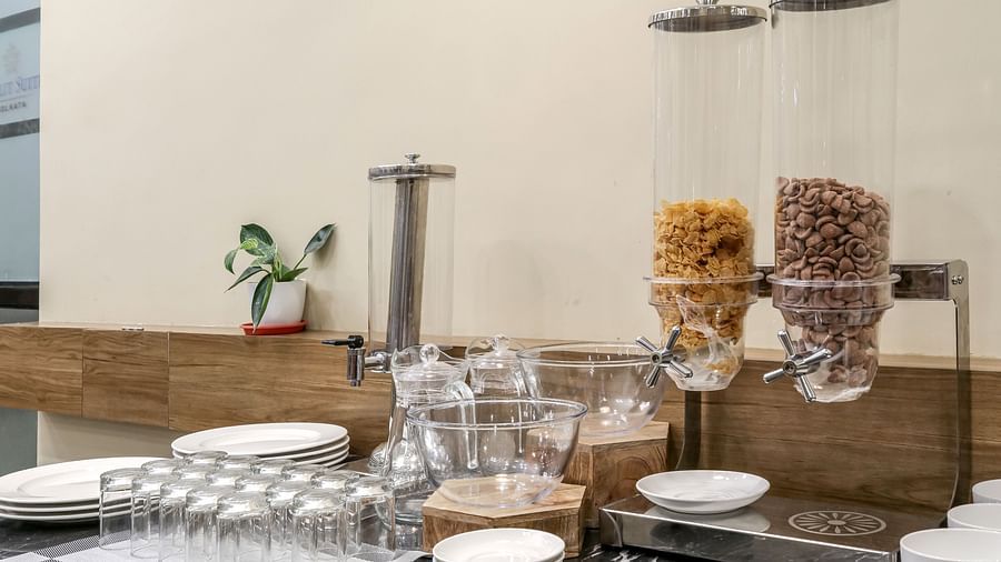 Buffet area in view inside Gourmet - Starlit Suites Newtown, Kolkata