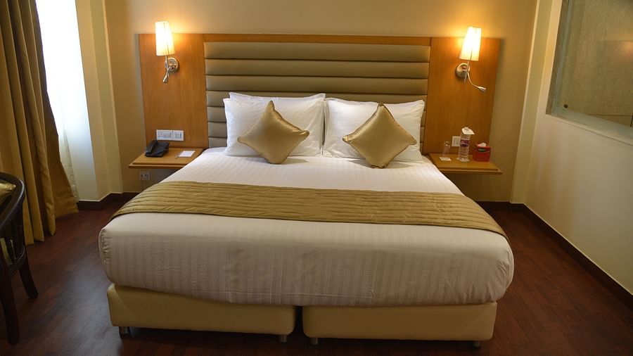 Suites in Delhi, OPULENT HOTEL BY FERNS N PETALS, Stay In Delhi 14