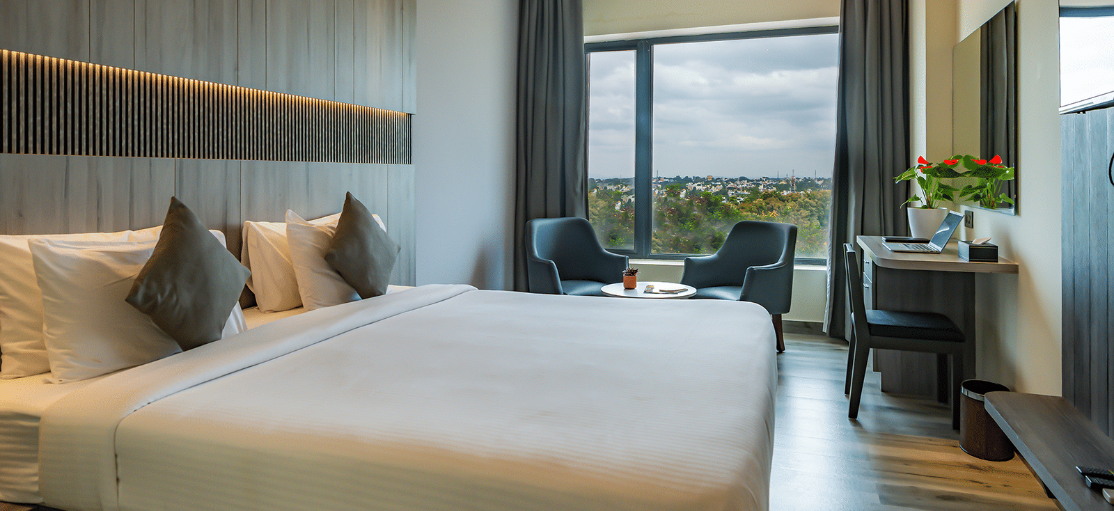 ACMY-Deluxe-Room-8